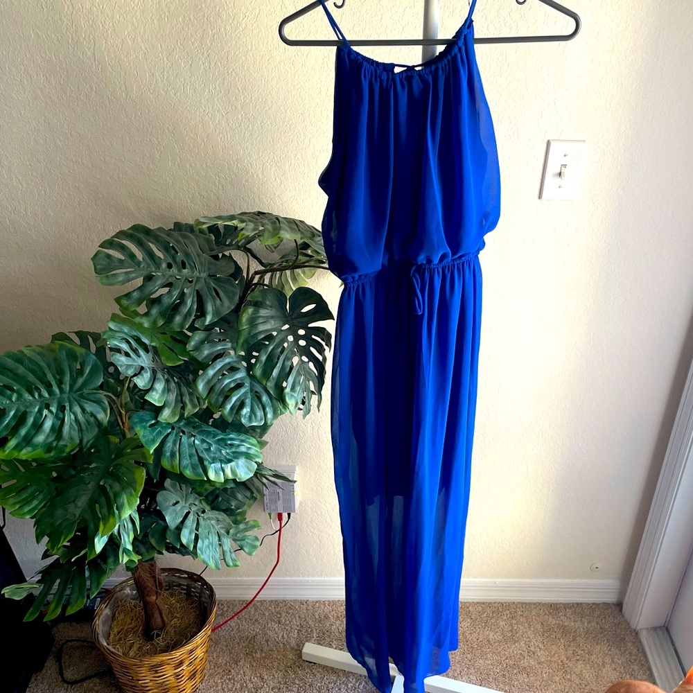 Royal Blue Spaghetti Strap Maxi Dress! 💙